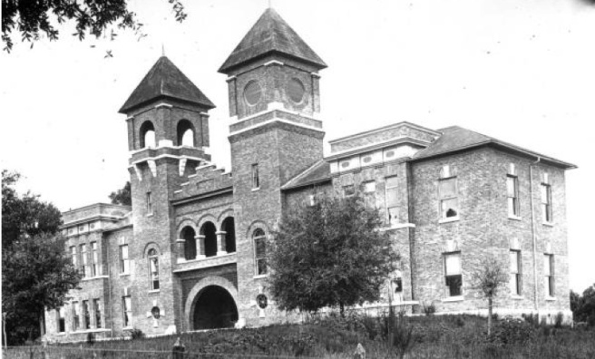 The main WFS building, constructed in 1891; it was then replaced by Westcott Hall in 1909. Source: State Archives of Florida, Florida Memory, http://floridamemory.com/items/show/11572